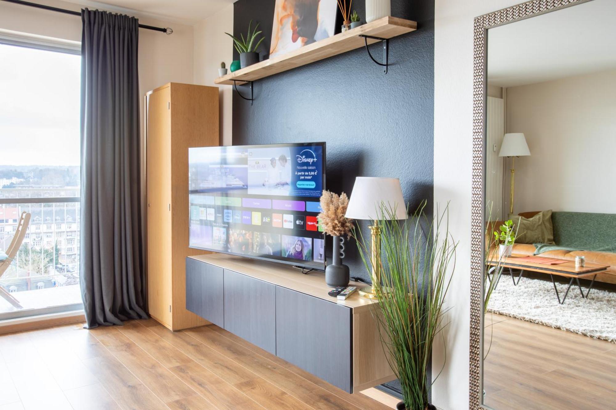 Appartement Nouveau, Vue Incroyable, Terrasse & Confort